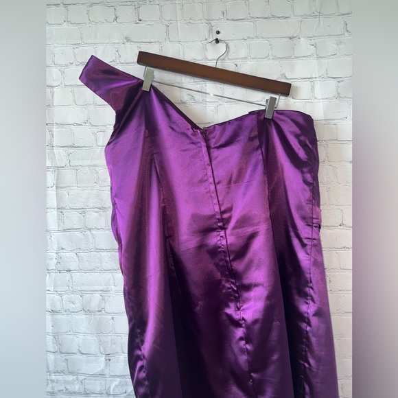 Light In The Box Purple Bow Tie Bedazzled Dress size 3X - Picture 10 of 12